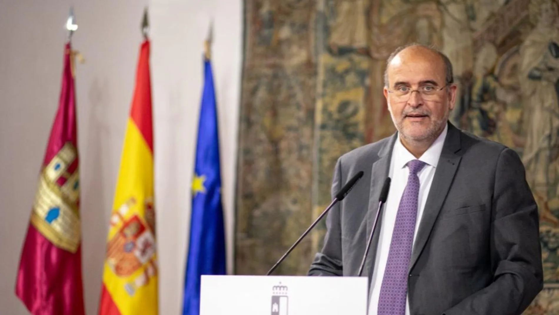 El vicepresidente primero de Castilla-La Mancha, José Luis Martínez Guijarro
