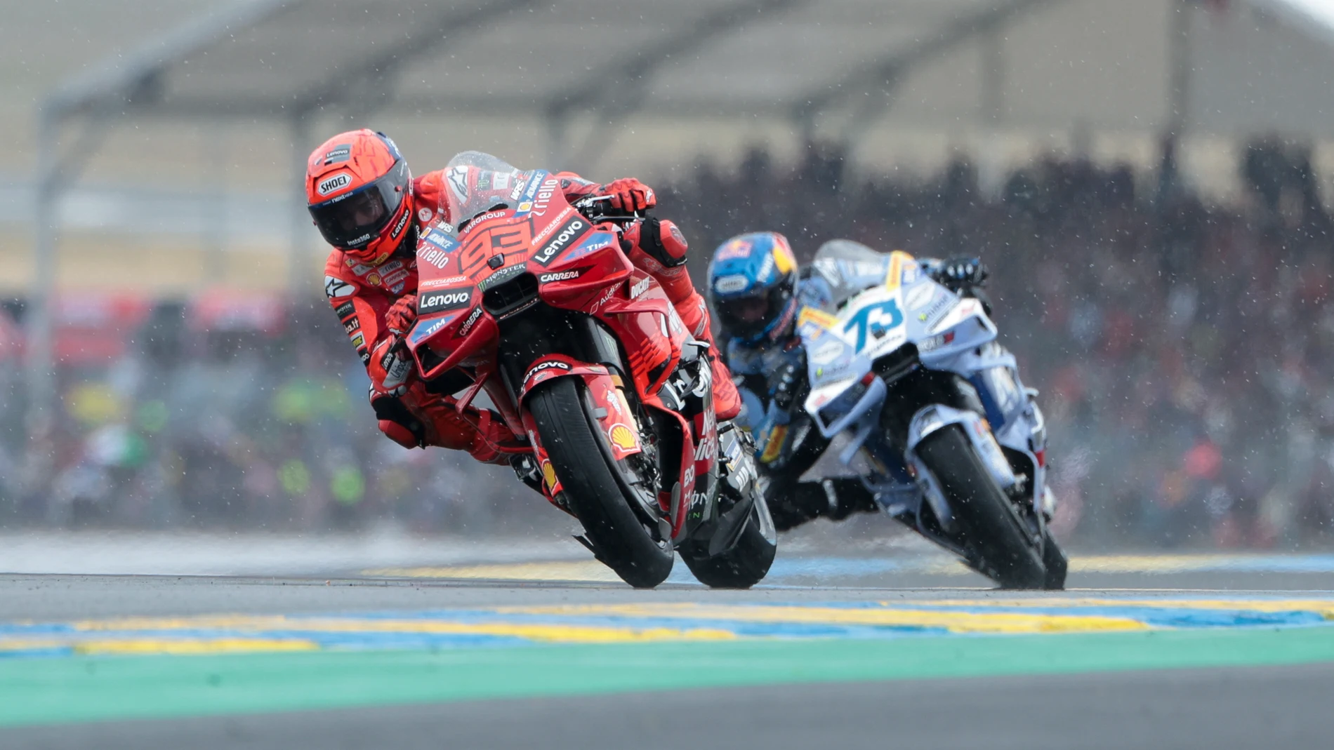 Marc Marquez of Spain and Ducati Lenovo Team, Alex Marquez of Spain and BK8 Gresini Racing MotoGP during the 2025 MotoGP Michelin Grand Prix de France on May 11, 2025 at the Circuit Bugatti in Le Mans, France - Photo Jean Catuffe / DPPIAFP7 11/05/2025 ONLY FOR USE IN SPAIN