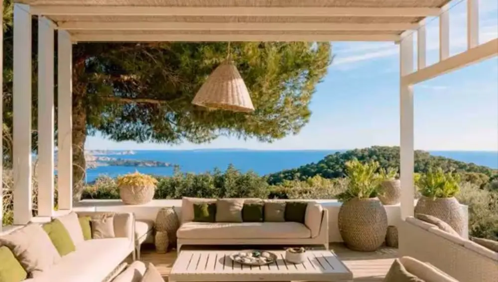 La villa que se alquila por 2.600 euros la noche en es Cubells