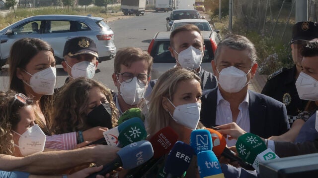 El incendio de Alcalá ya está "controlado y acotado": las autoridades trasladan un "mensaje de tranquilidad"