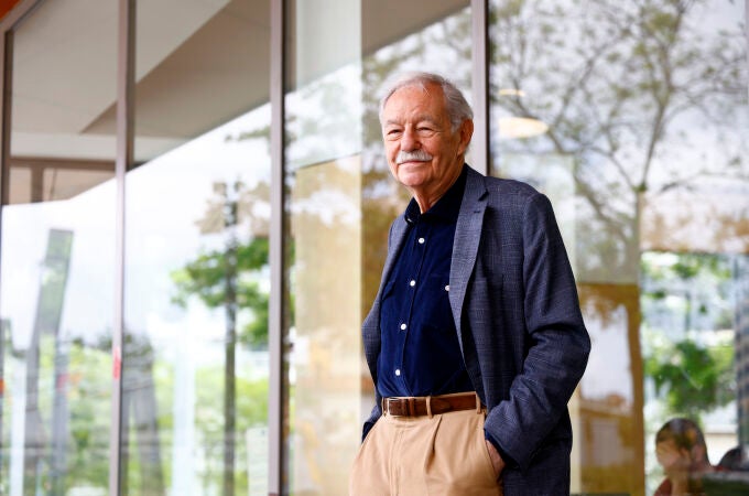 El escritor Eduardo Mendoza, Premio Princesa de Asturias de las Letras