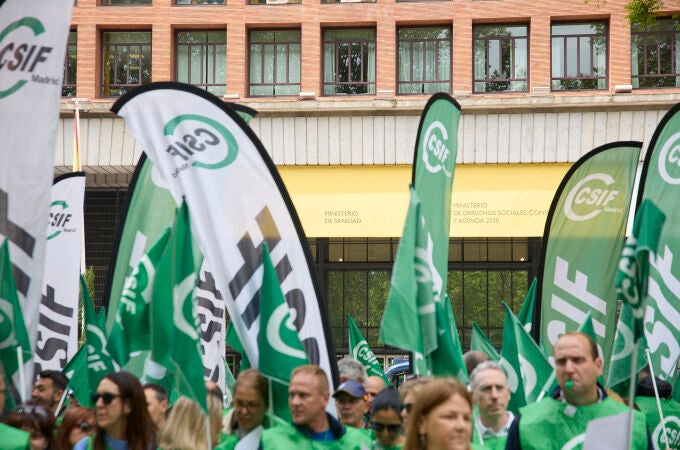 CSIF convoca una concentración frente al Ministerio de Sanidad