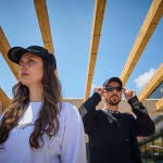El dúo madrileño Blackpanda (Marta Marlo y Andrés Lim), el pasado 14 de mayo en la terraza del Hub de Carabanchel de la marca Node Living, que patrocinó el concierto del grupo en las fiestas de San Isidro.
