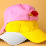 Pocos lo saben: cuál es la función del botón en la parte superior de las gorras