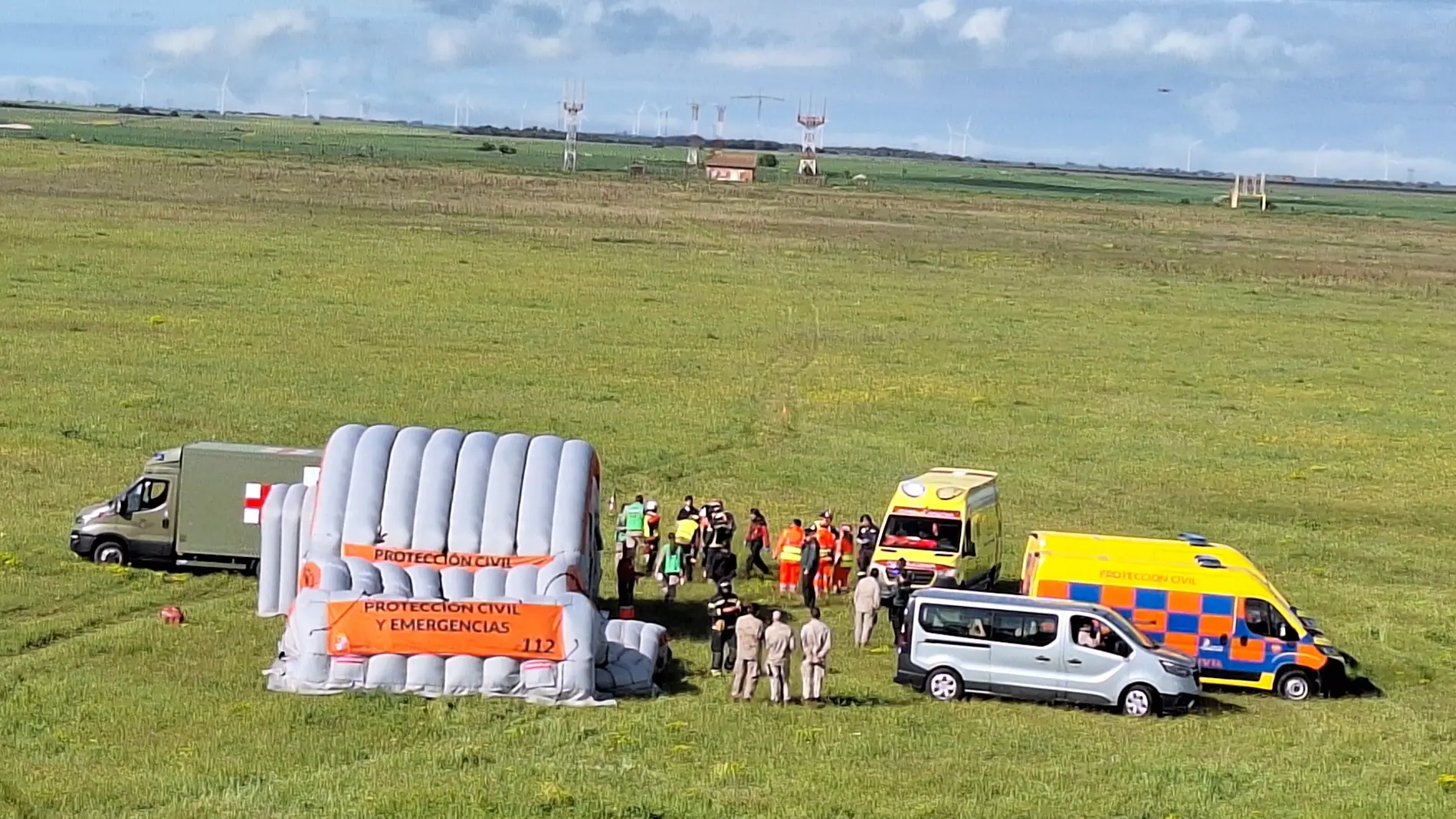 Simulacro de accidente aéreo por colisión entre dos aeronaves en Villanubla