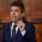 Mazón asiste a un acto institucional con motivo del Día Internacional de las Familias en Valencia