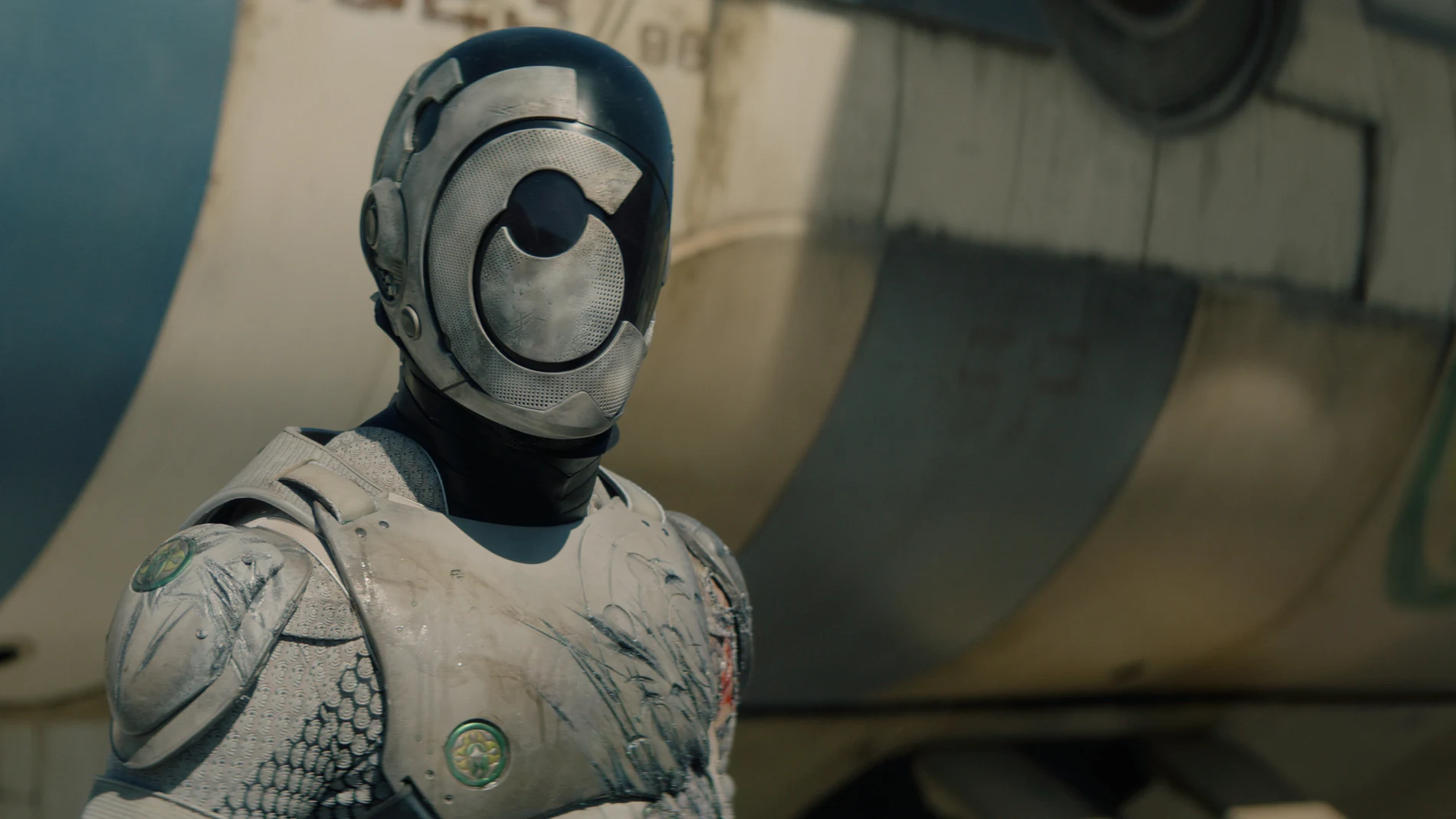 Un primer plano del protagonista de la nueva serie de Apple TV+, "Matabot"