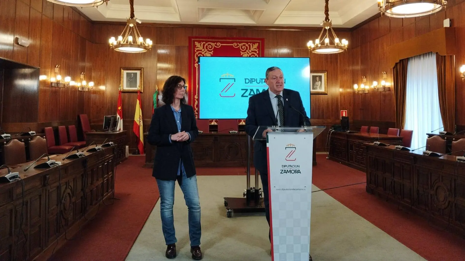 Javier Faúndez informa de las ayudas
