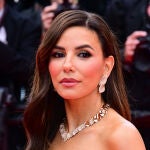 Eva Longoria en la alfombra roja del Festival de Cannes 2025.
