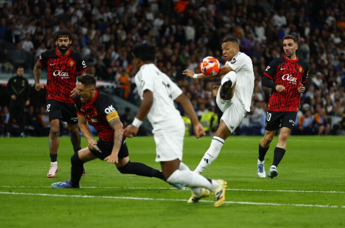 Real Madrid y Mallorca se miden en el Bernabéu