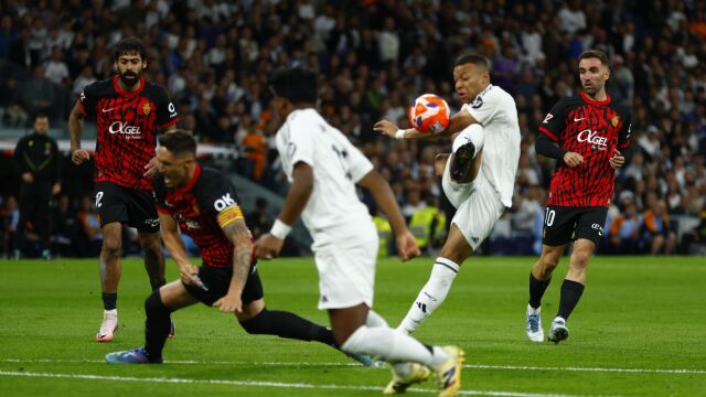 Real Madrid y Mallorca se miden en el Bernabéu