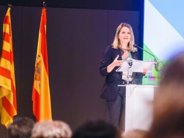 La consellera Mònica Martínez Bravo, en la jornada del reglamento de extranjería