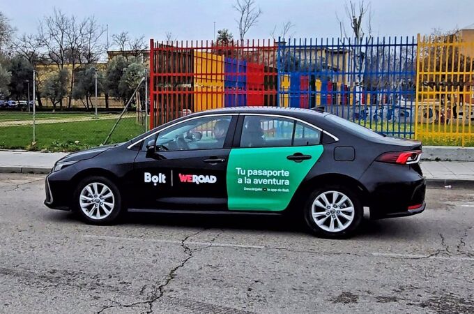 Bolt se opone a la avalancha de 8.500 nuevas licencias VTC a Cabify en Madrid
