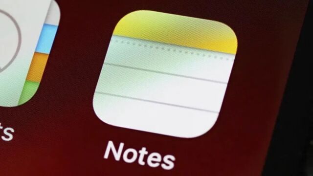 La app Notas del iPhone escribe la letra "a" de una forma especial