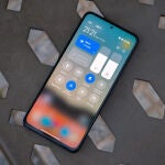 El POCO F4 es uno de los móviles de Xiaomi que llegarán al final de su ciclo de soporte el mes que viene