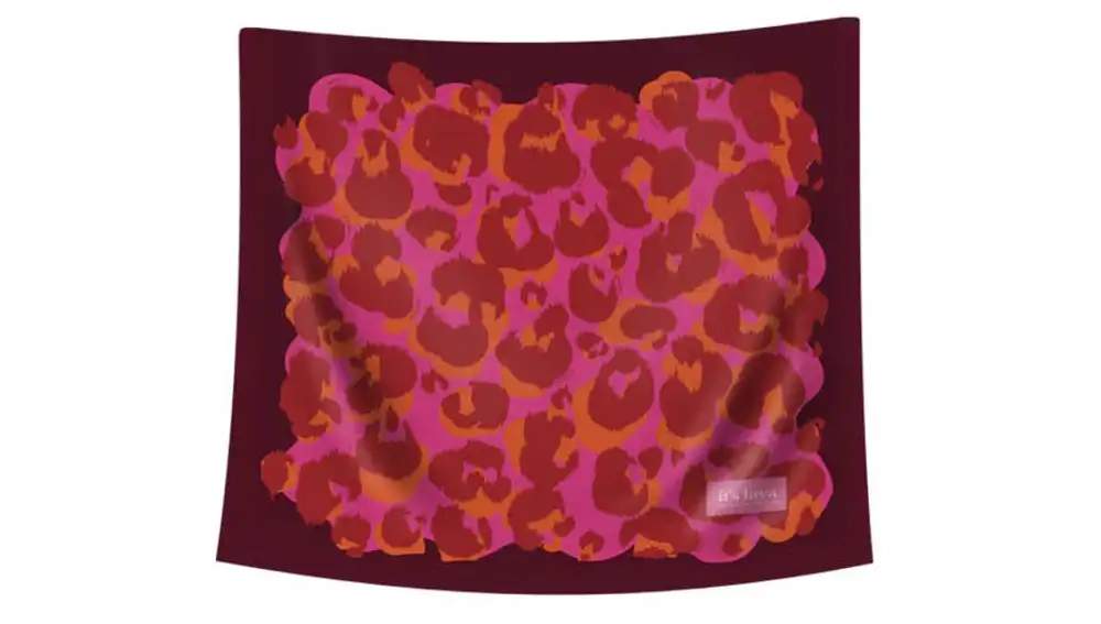 Pañuelo 'animal print'.