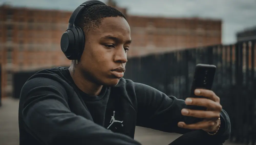 Con unos auriculares inalámbricos difícilmente vas a notar los beneficios del streaming HiFi, por ahora