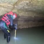 Buscan el cuerpo de un desaparecido en la dana en un entramado de túneles de hidroeléctrica en Pedralba (Valencia)
