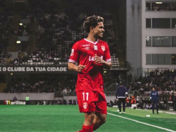 ¡Récord mundial! Gabriel Silva se corona como el futbolista más rápido del planeta