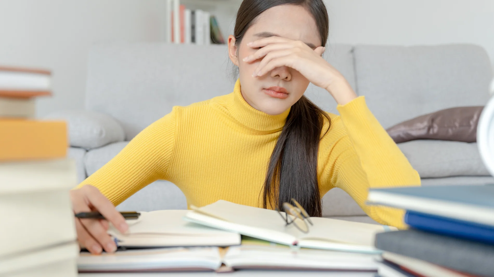 ¿Qué es el FOMO? El fenómeno que refleja el nuevo miedo de los jóvenes