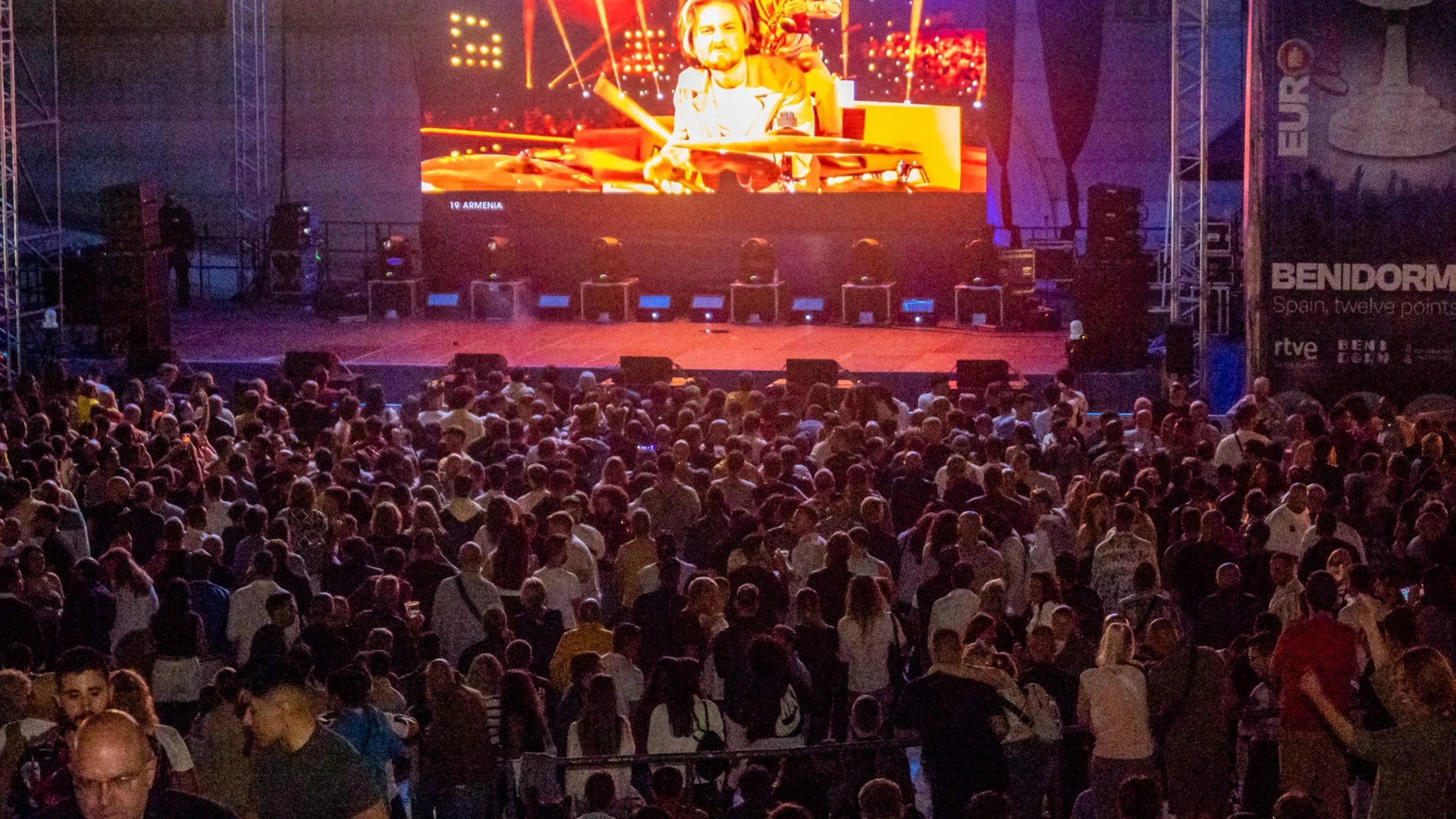 Imagen de la fiesta en Benidorm para ver la final de Eurovisión del año pasado