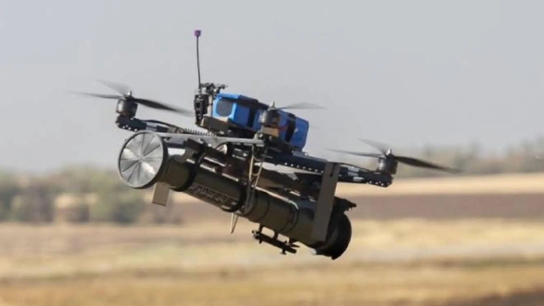 Ucrania abate por primera vez a un soldado ruso con un dron FPV armado con lanzagranadas: ‘una muerte exclusiva’.