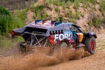 Carlos Sainz prepara en Sudáfrica su próximo Dakar con Ford