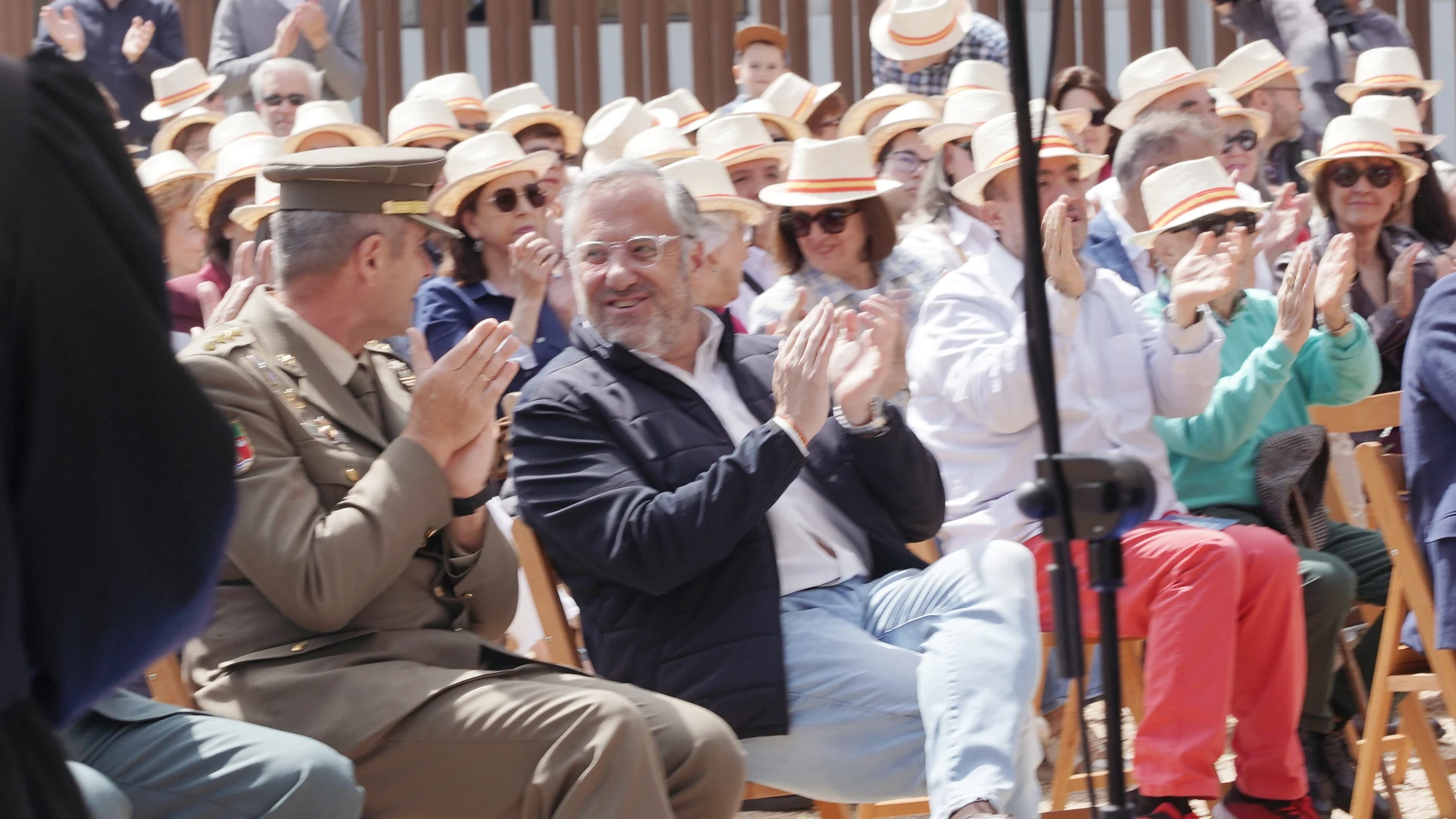 Carlos Pollán durante el concierto celebrado en las Cortes