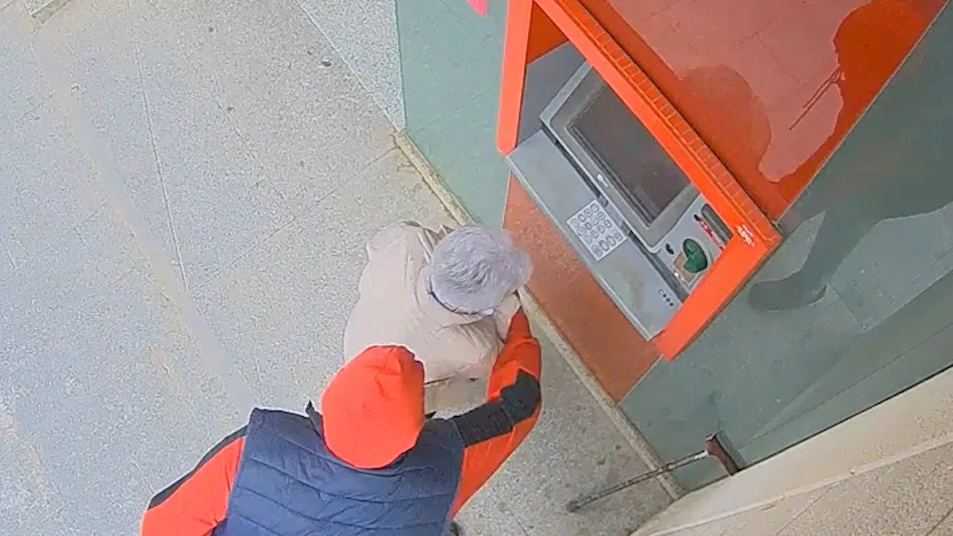 Detenido un hombre por robar 140 euros a una anciana y tirarla al suelo en Requena (Valencia)