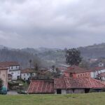 Sucesos.- Muere un motorista de 20 años en Cabranes (Asturias) tras una colisión frontal con una autocaravana