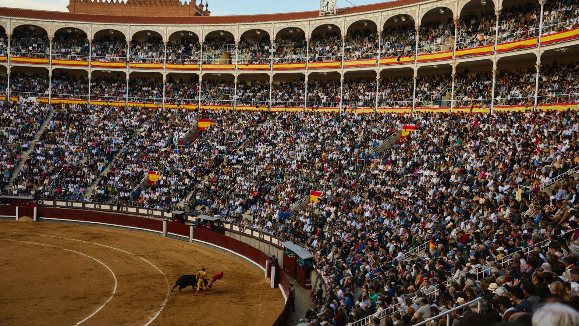 Las Ventas llena cada tarde