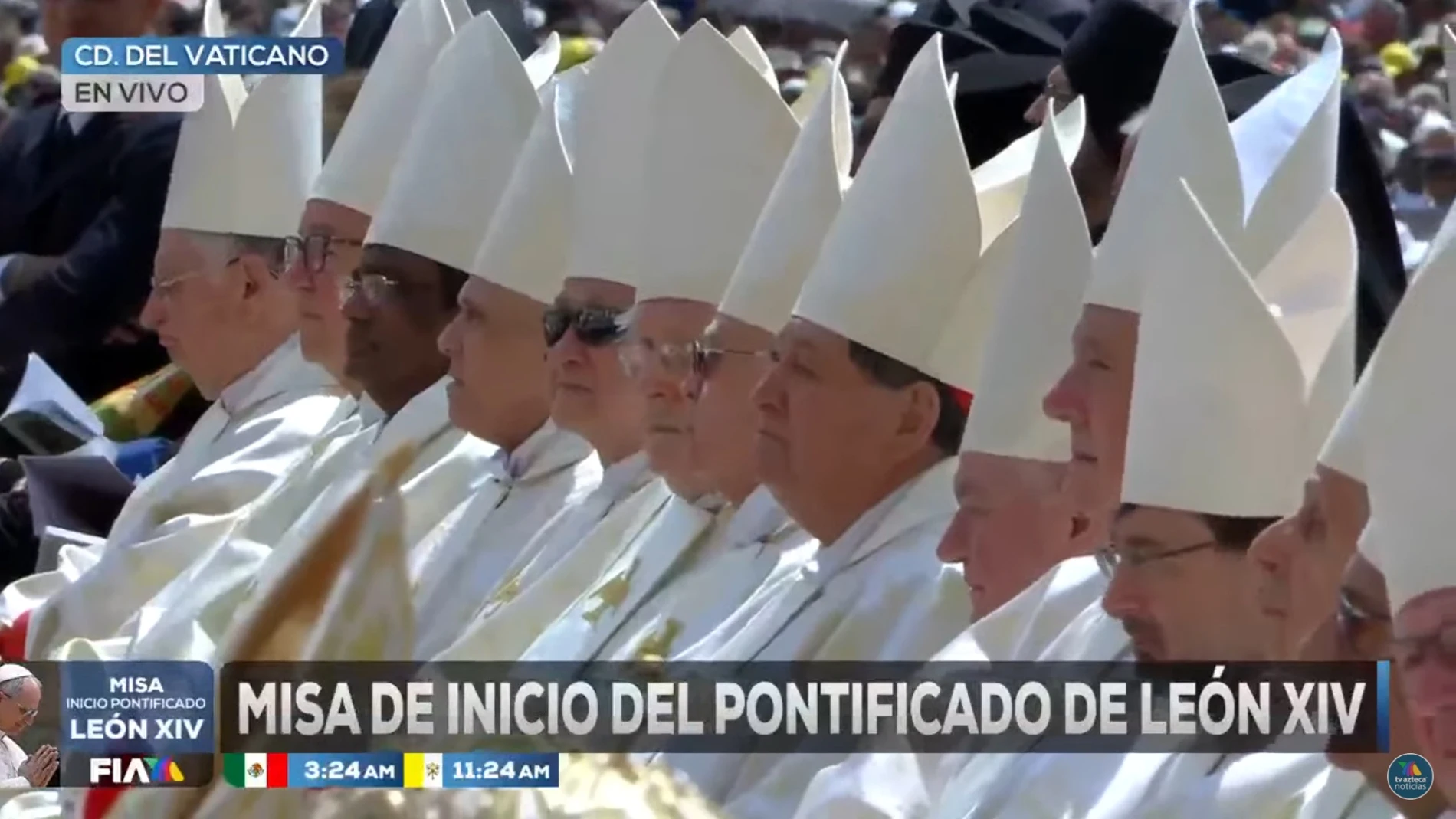 Pantallazos de distintos medios de comunicación durante la misa del inicio del pontificado de el papa León XIV en la plaza de San Pedro en el Vaticano.