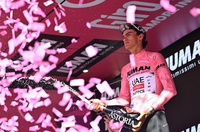 Giro d'Italia cycling race - Stage 9