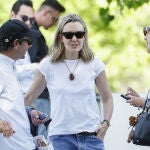 El look de básicos de Marta Ortega en la hípica.