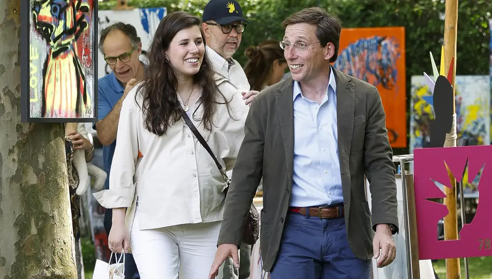 Teresa Urquijo y Almeida en la hípica.
