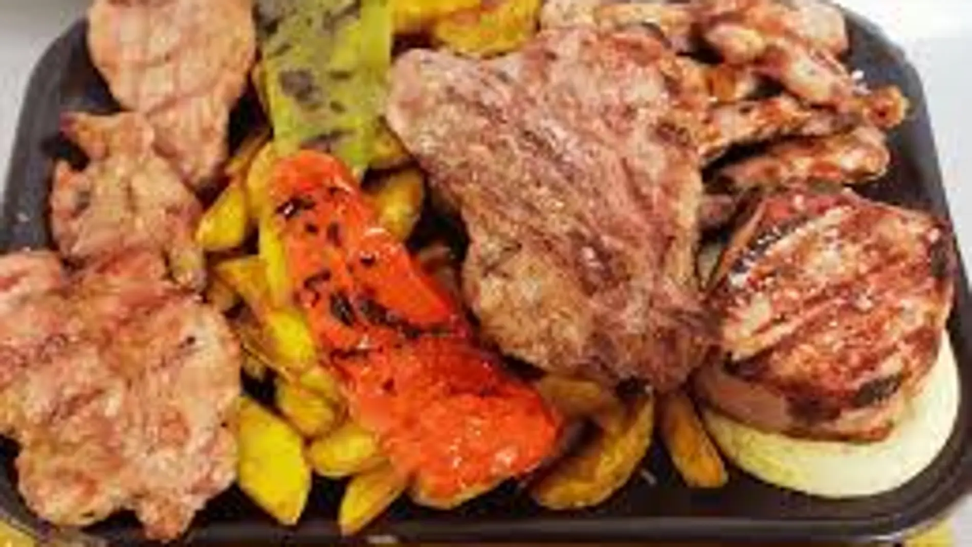 Parrillada de carnes en el restaurante El Astral de Tordesillas