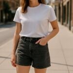 Rebaja en los shorts Levi’s que mejor sientan: tiro alto, pernera ancha y precio redondo