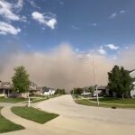 Una impresionante tormenta de arena sorprende a los vecinos de Illinois