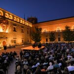 Éxito de Alcalá de Henares: más de 60.000 espectadores copan la Noche en Blanco