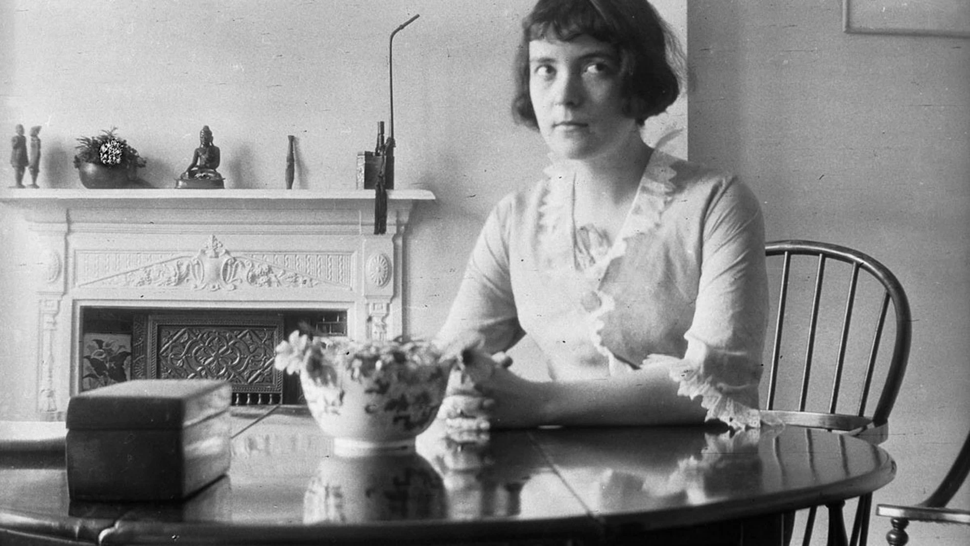 La autora neozelandesa Katherine Mansfield, clave en el modernismo literario