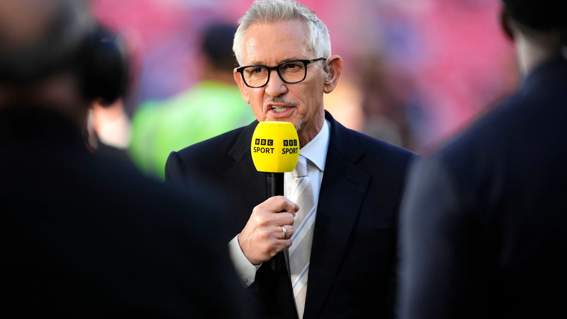 La polémica por la que Gary Lineker, el presentador mejor pagado de la ...