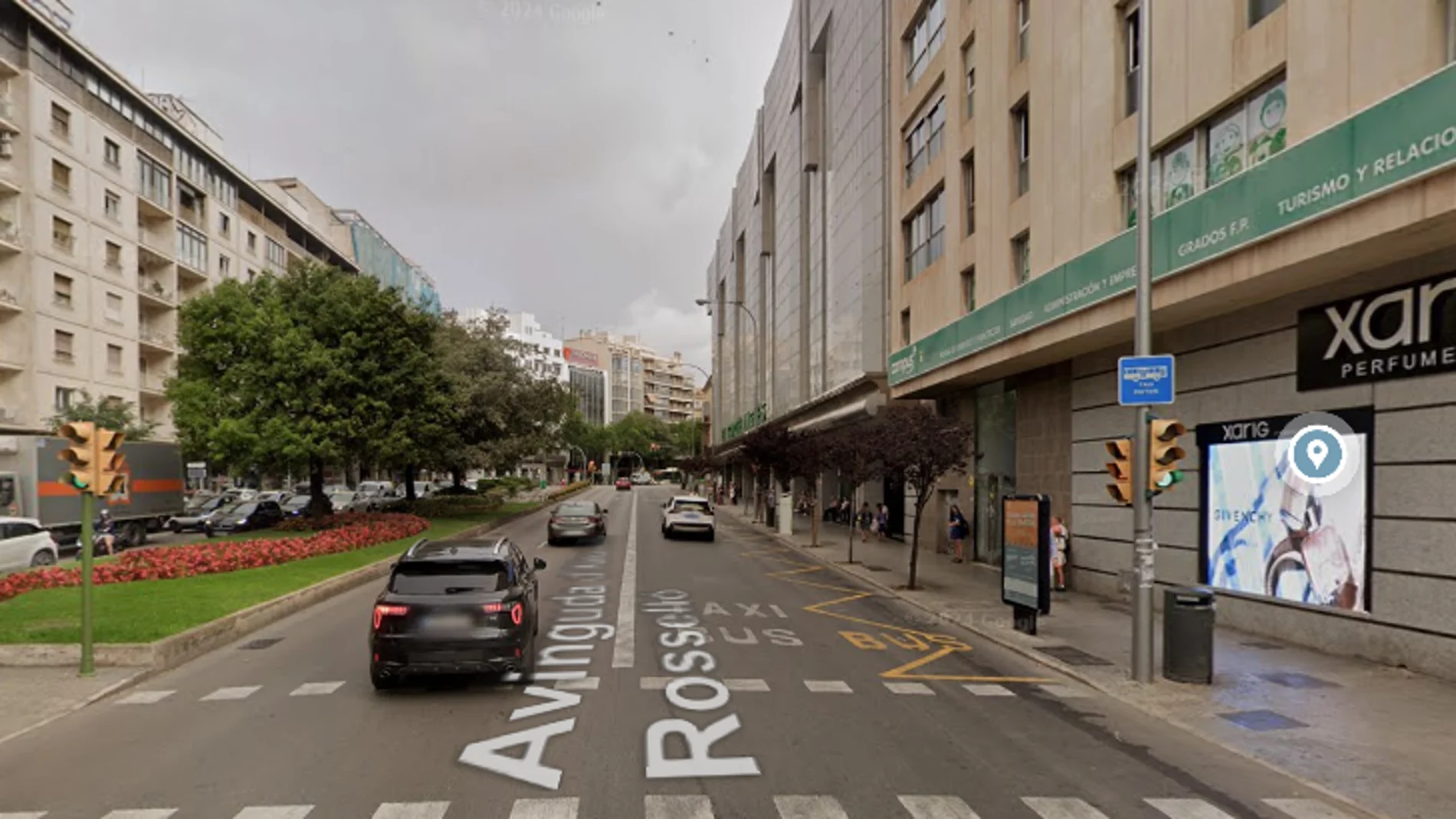 Muere atragantada una mujer de 81 años en un centro comercial del centro de Palma