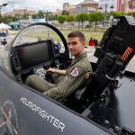 Airbus presenta la maqueta a escala real del caza Eurofighter