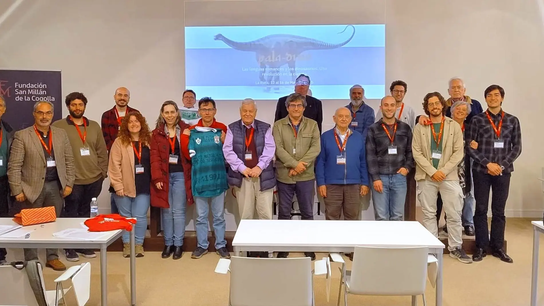 Paleontólogos del sur de Europa, Brasil y Argentina visitan los yacimientos de dinosaurios de Burgos y el Museo de Salas de los Infantes