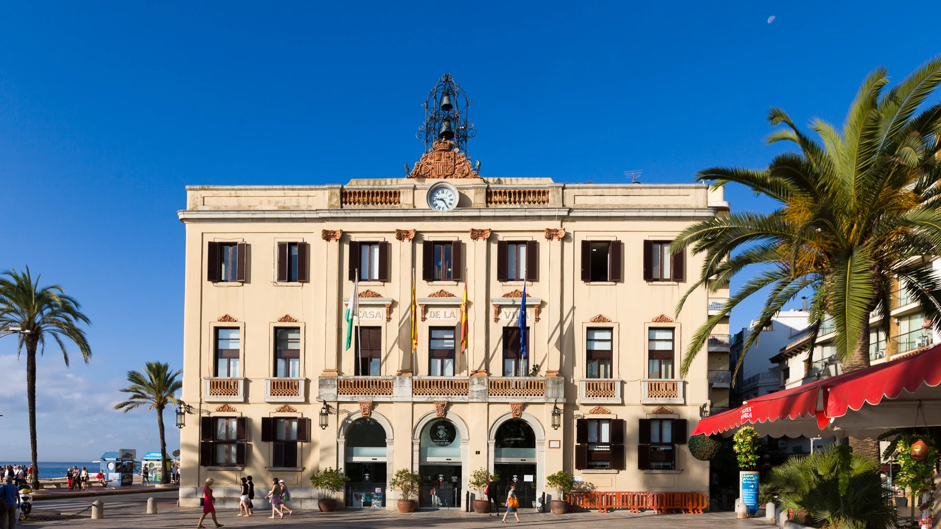 Fachada del Ayuntamiento de Lloret de Mar