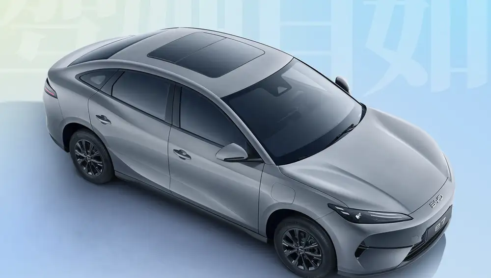 El BYD e7 incluye hasta un techo solar a pesar de su reducido precio