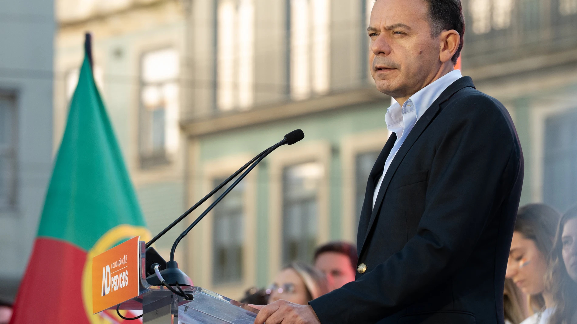 May 15, 2025, Harbor, Portugal: Porto/(pt), 05/15/2025- politics/ luis monteiro/elections/legislative-2025/psd/cds- luis montenegro candidate for the legislative assembly of portugal, during a rally held in the electoral campaign in the city of porto, north of portugal this thursday, may 15, 2025. (Foto: Andre Ribeiro/Thenews2/Zumapress) Europa Press/Contacto/Andre Ribeiro 15/05/2025 ONLY FOR USE IN SPAIN