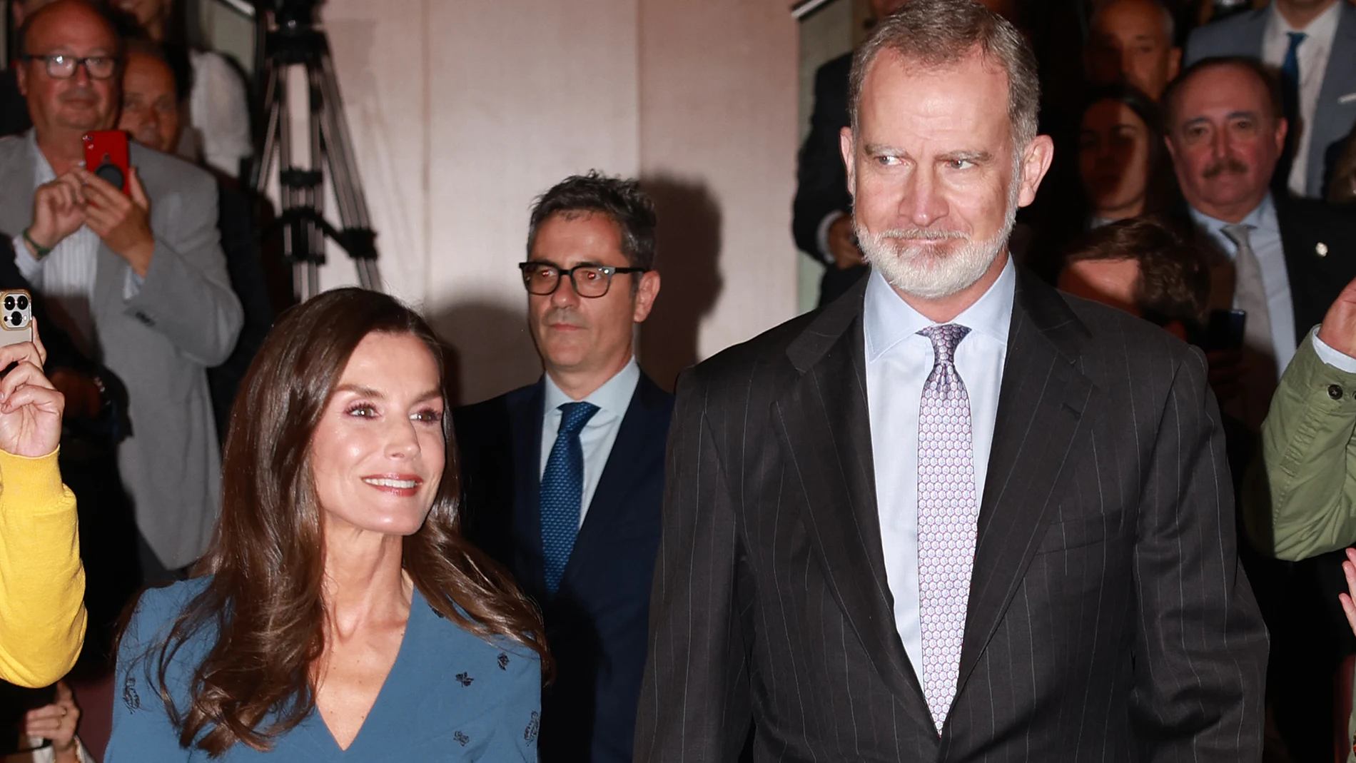 Los Reyes Letizia y Felipe en la 86ª edición de los Premios de la Asociación de la Prensa de Madrid.