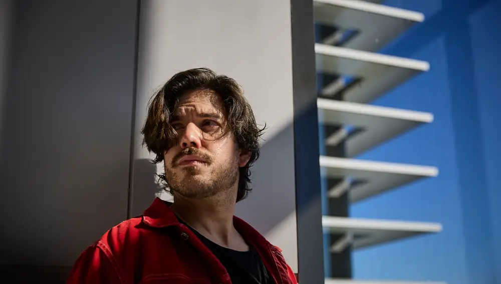 Entrevista con el cantante Roi Mendez.