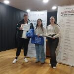 Entrega de diplomas por parte de la UCAV